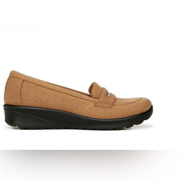 BZees For Lifestride Womens Gamma Slip-On Loafers - Medium & Wide Width - Picture 3 of 14